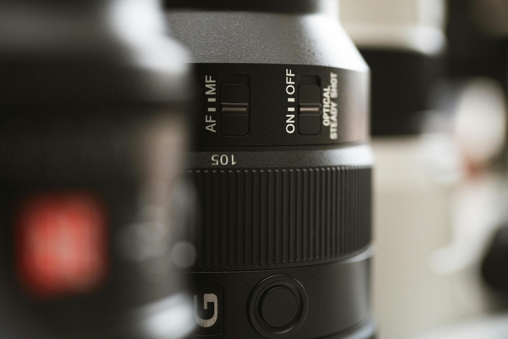 почему мой телевизор Sony продолжает включаться и выключаться