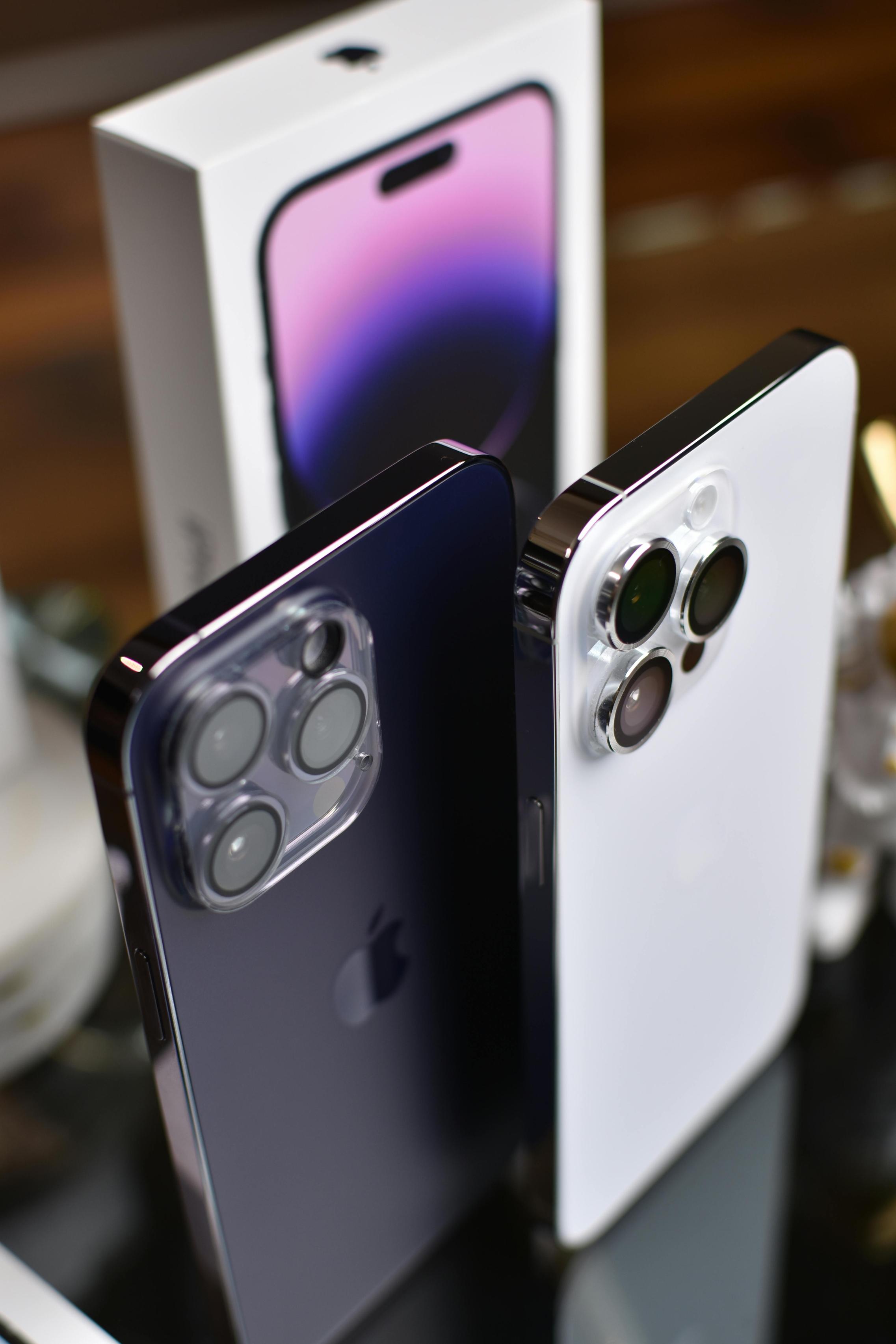 ¿El iPhone 13 Pro Max tiene ranura para tarjeta SIM?